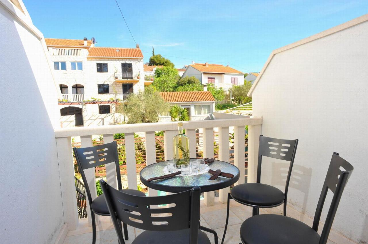 Apartments With A Parking Space Sutivan, Brac - 752 Bagian luar foto