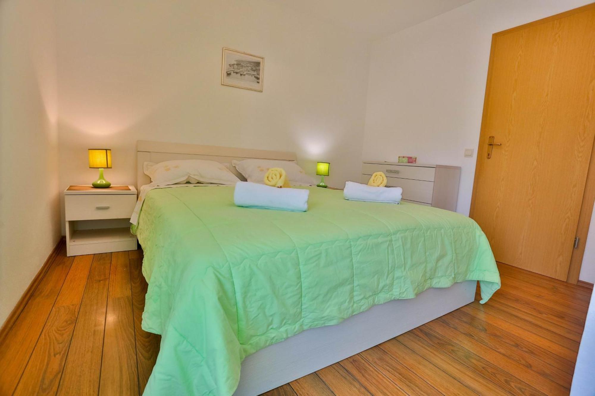 Apartments With A Parking Space Sutivan, Brac - 752 Ruang foto