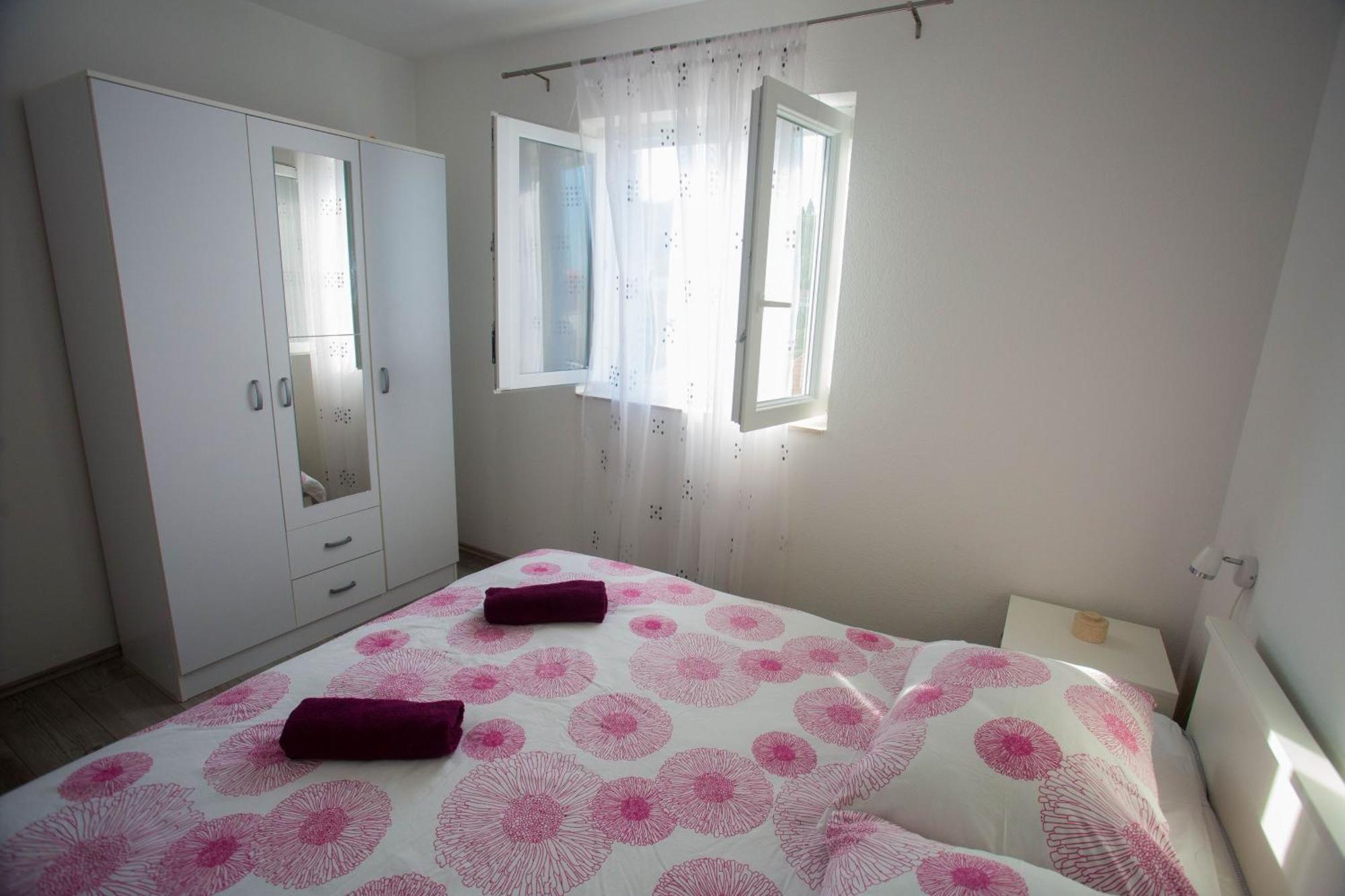 Apartments With A Parking Space Sutivan, Brac - 752 Ruang foto